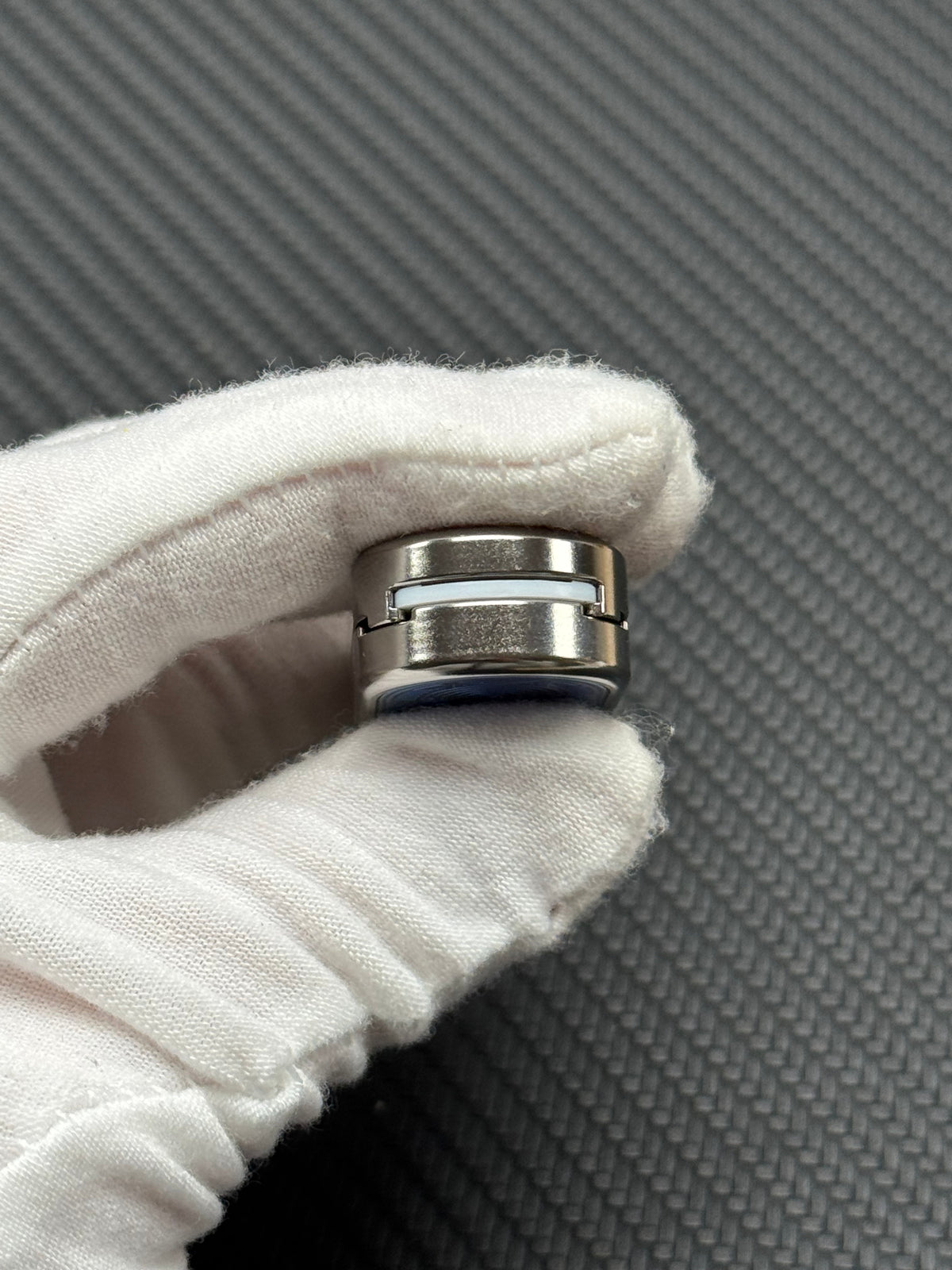 Ming Yin Titanium