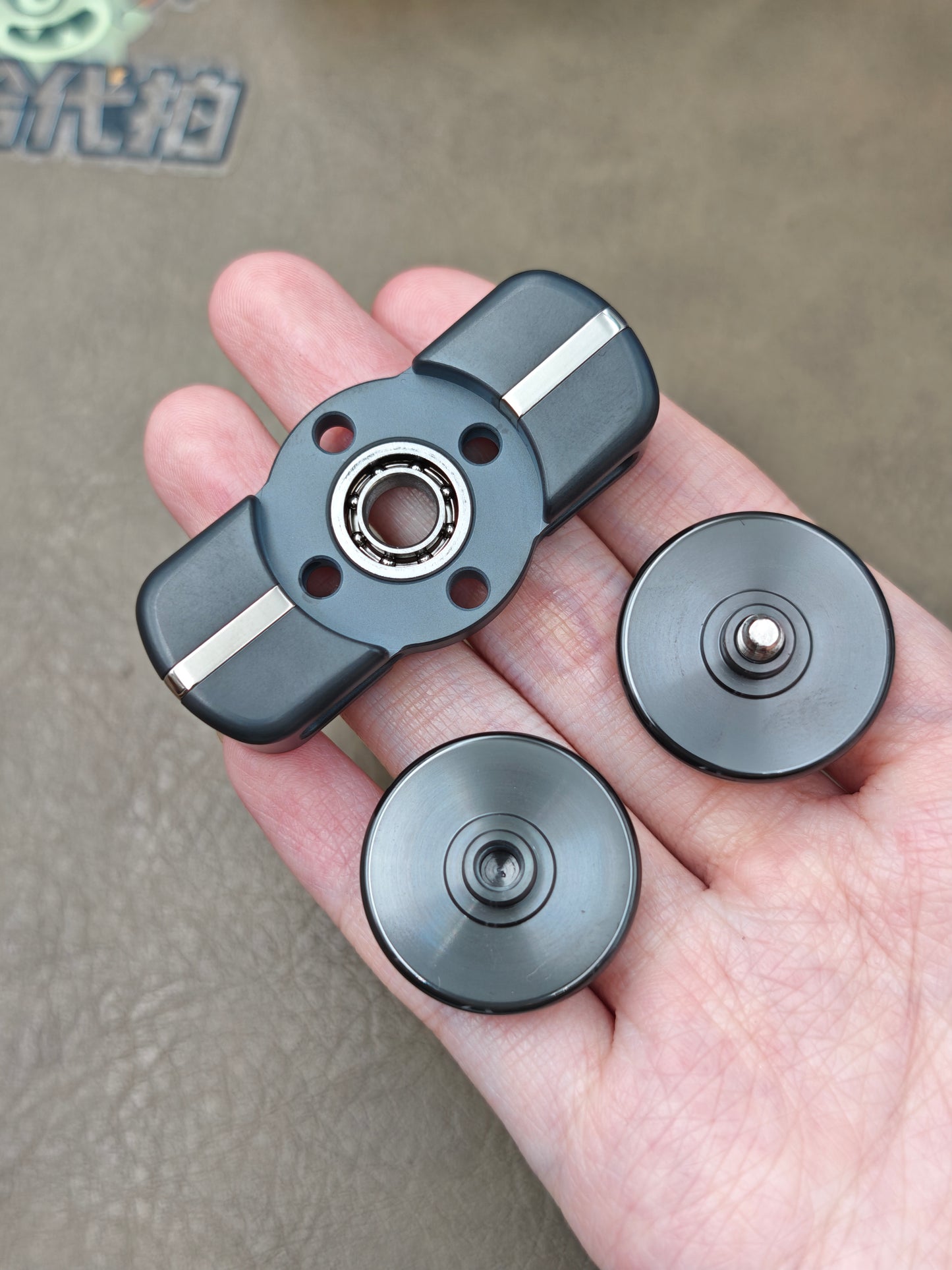 Floating Shadow Max Zirconium