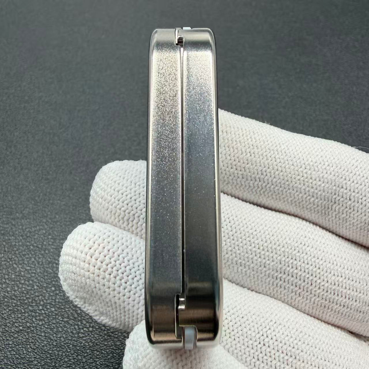 Ming Yin Titanium Stonewashed