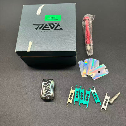 Shuriken Zirconium Oil Slick