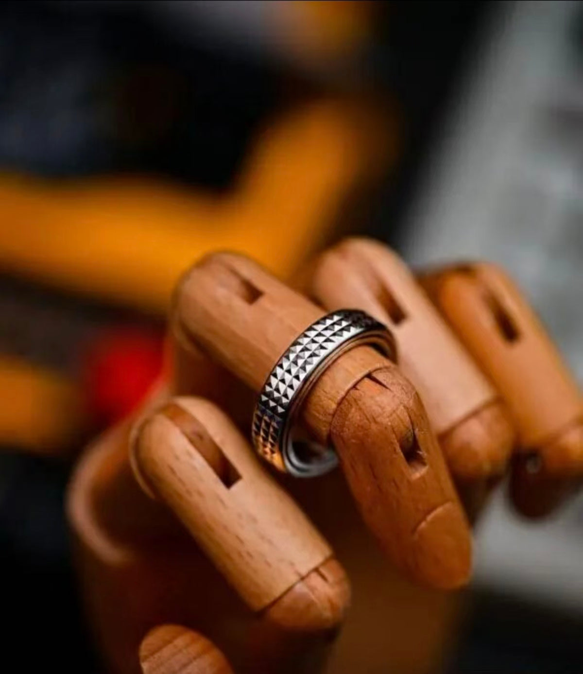 Paris Stud Titanium