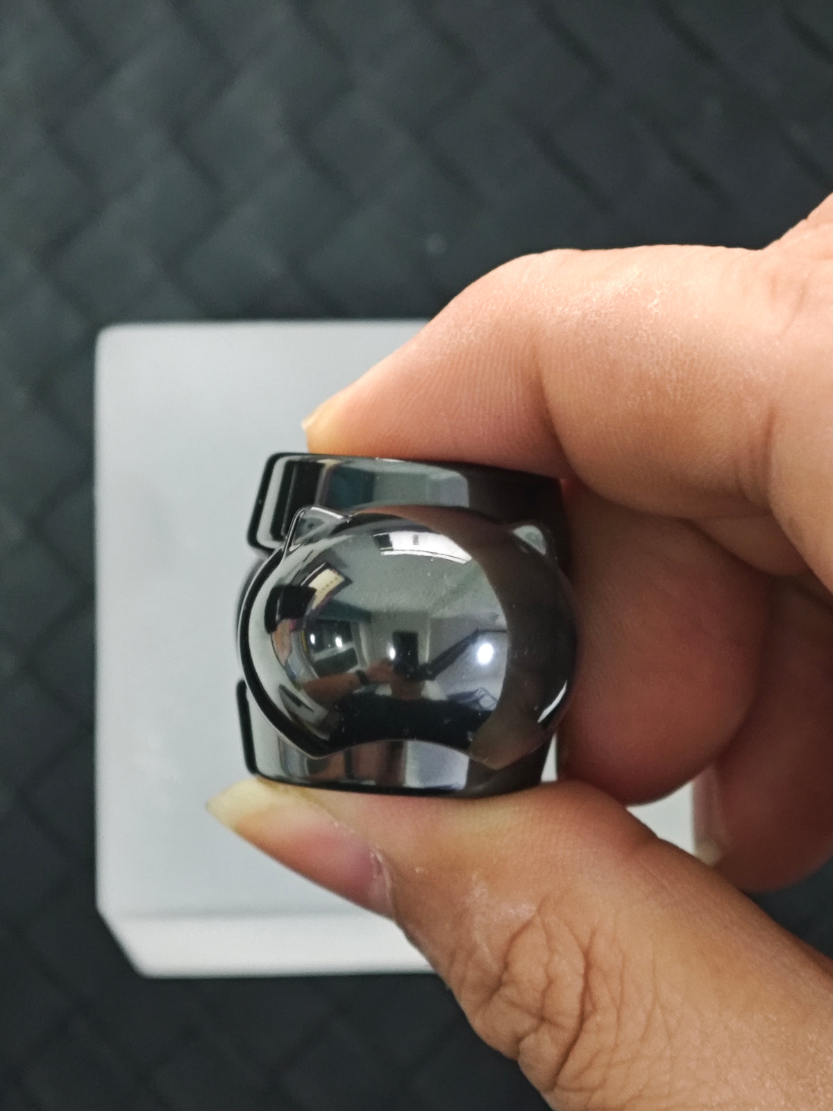 Kitty Zirconium Polished