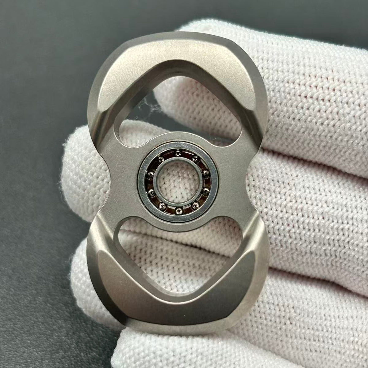 Twin Leaf Moonlight Titanium Stonewashed