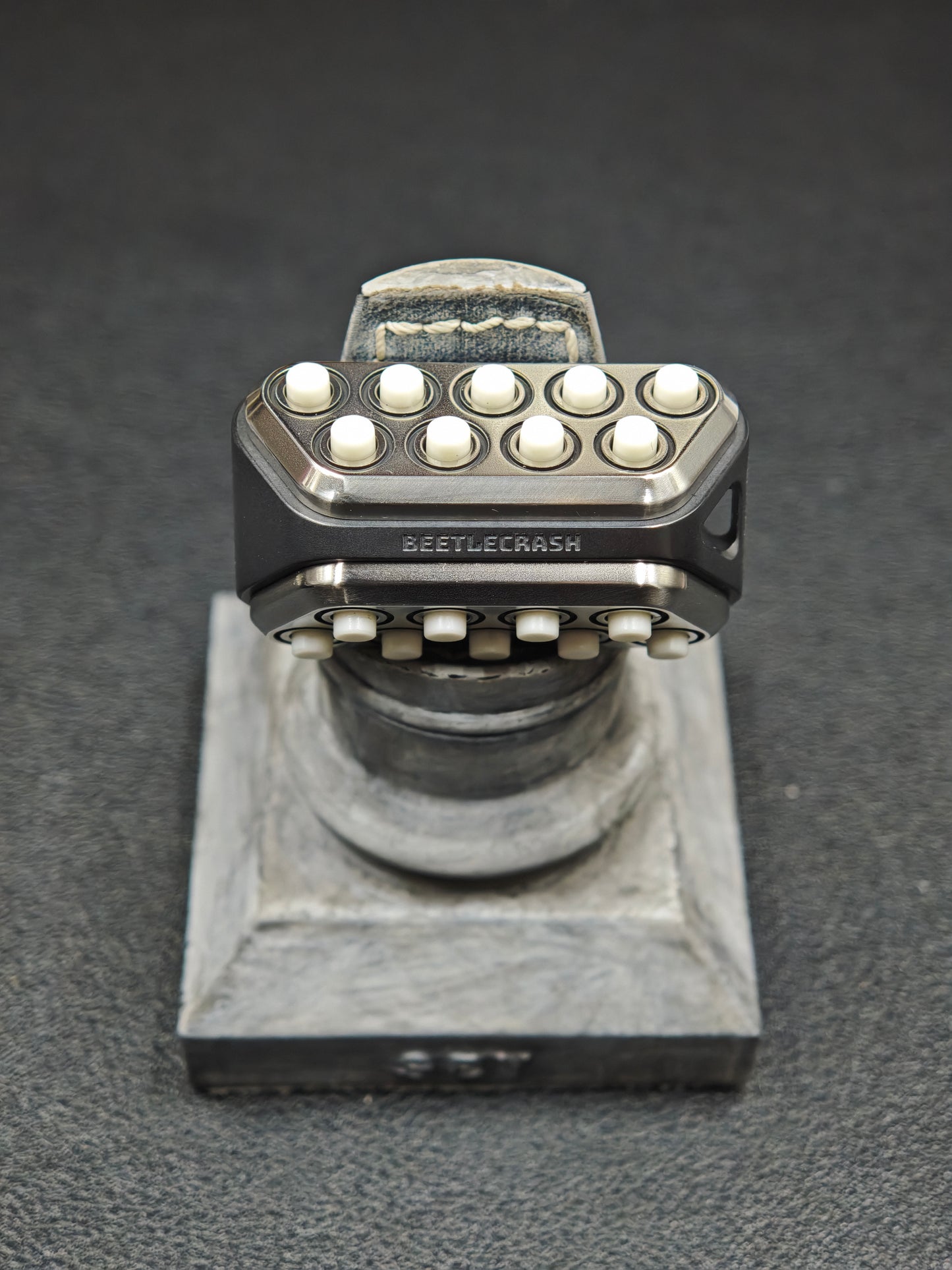 Blast Beetle Press Dome Zirconium Stainless Steel