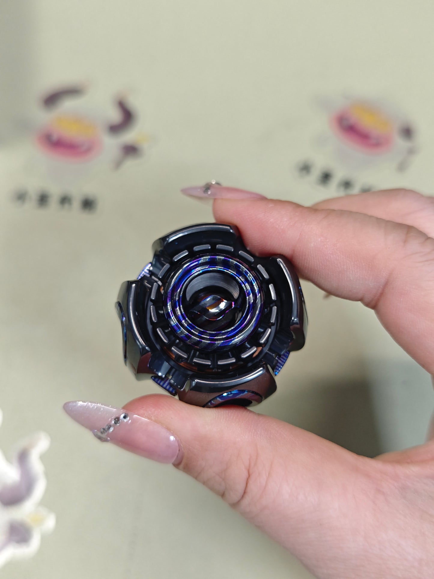 Noiz O Zircuti Zirconium