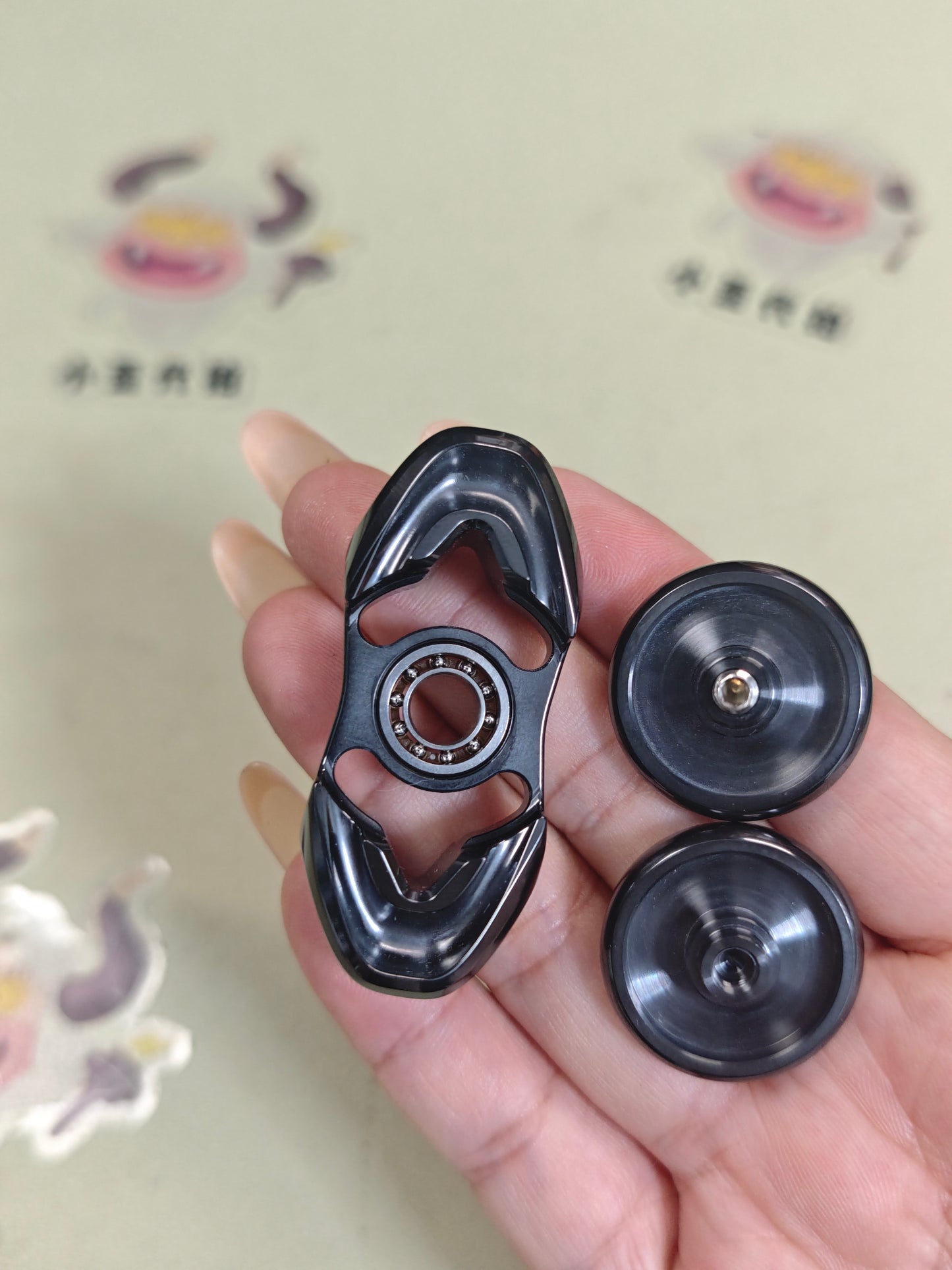 Pan Yixian Zirconium