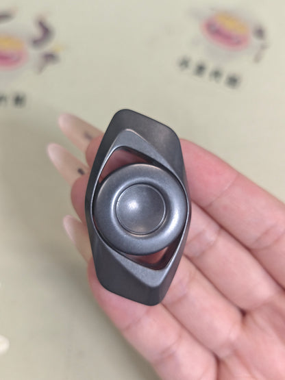 Mirror Eye Zirconium