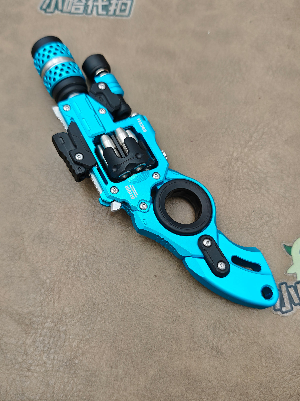 EDCELL Breaker Aluminum