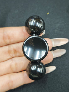 Katla Zirconium