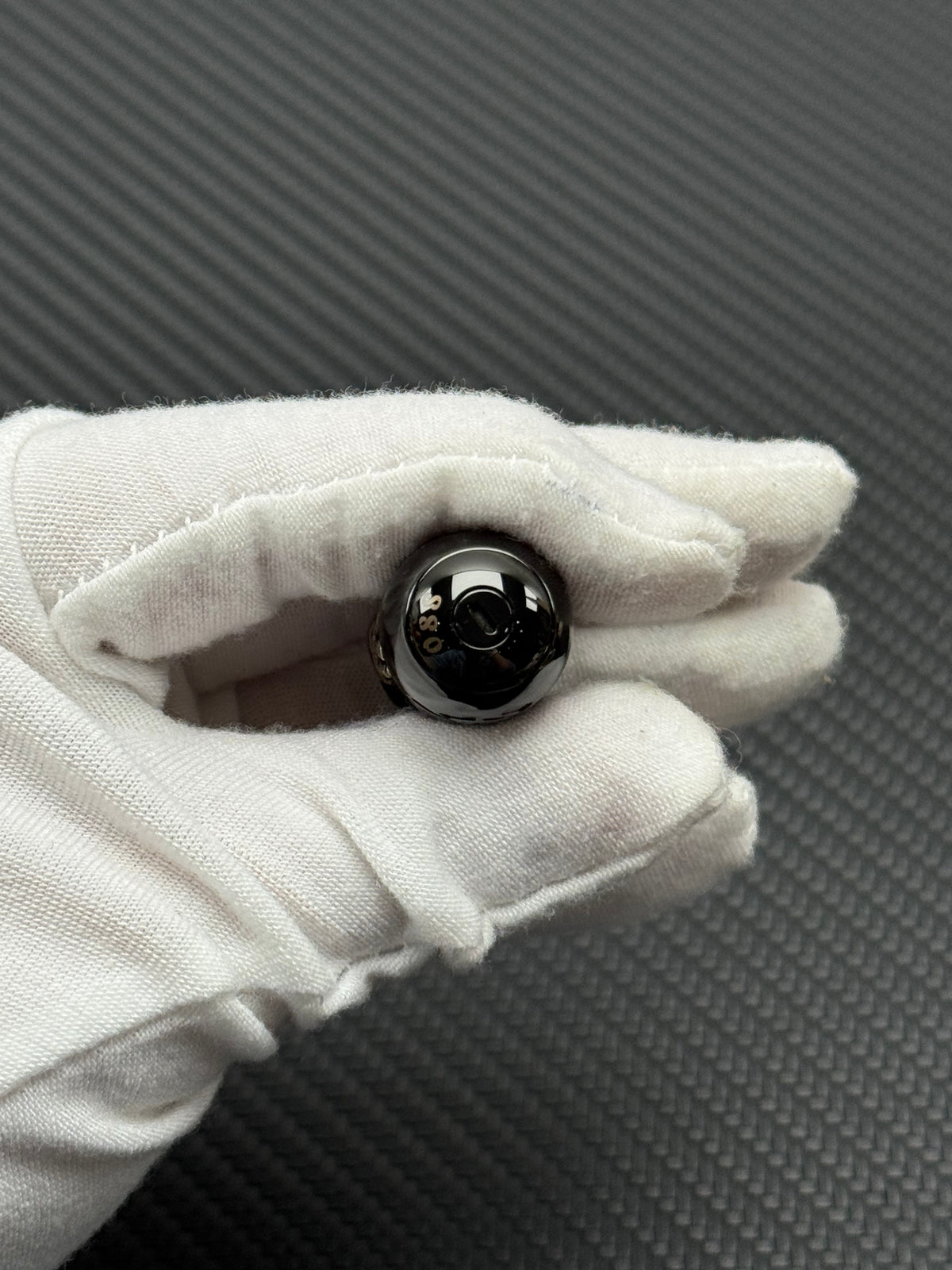 Holy Egg 2.0 Zirconium