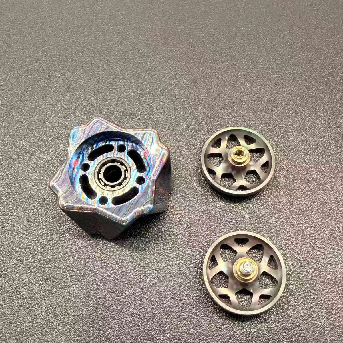 Yaezakura Zircuti