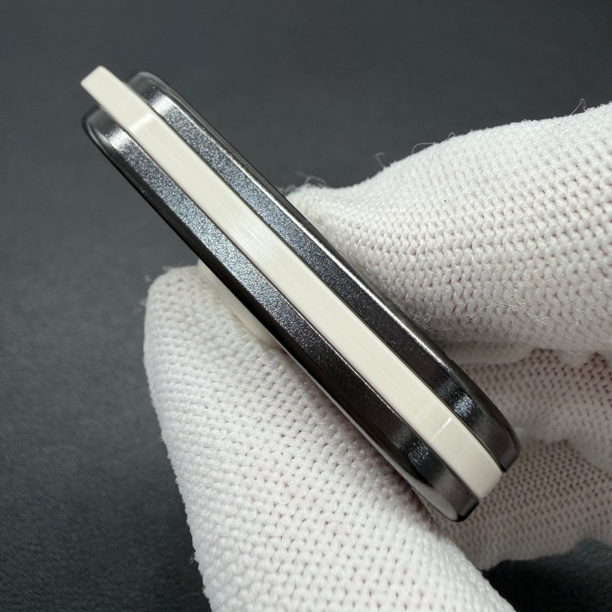 Kong Zirconium