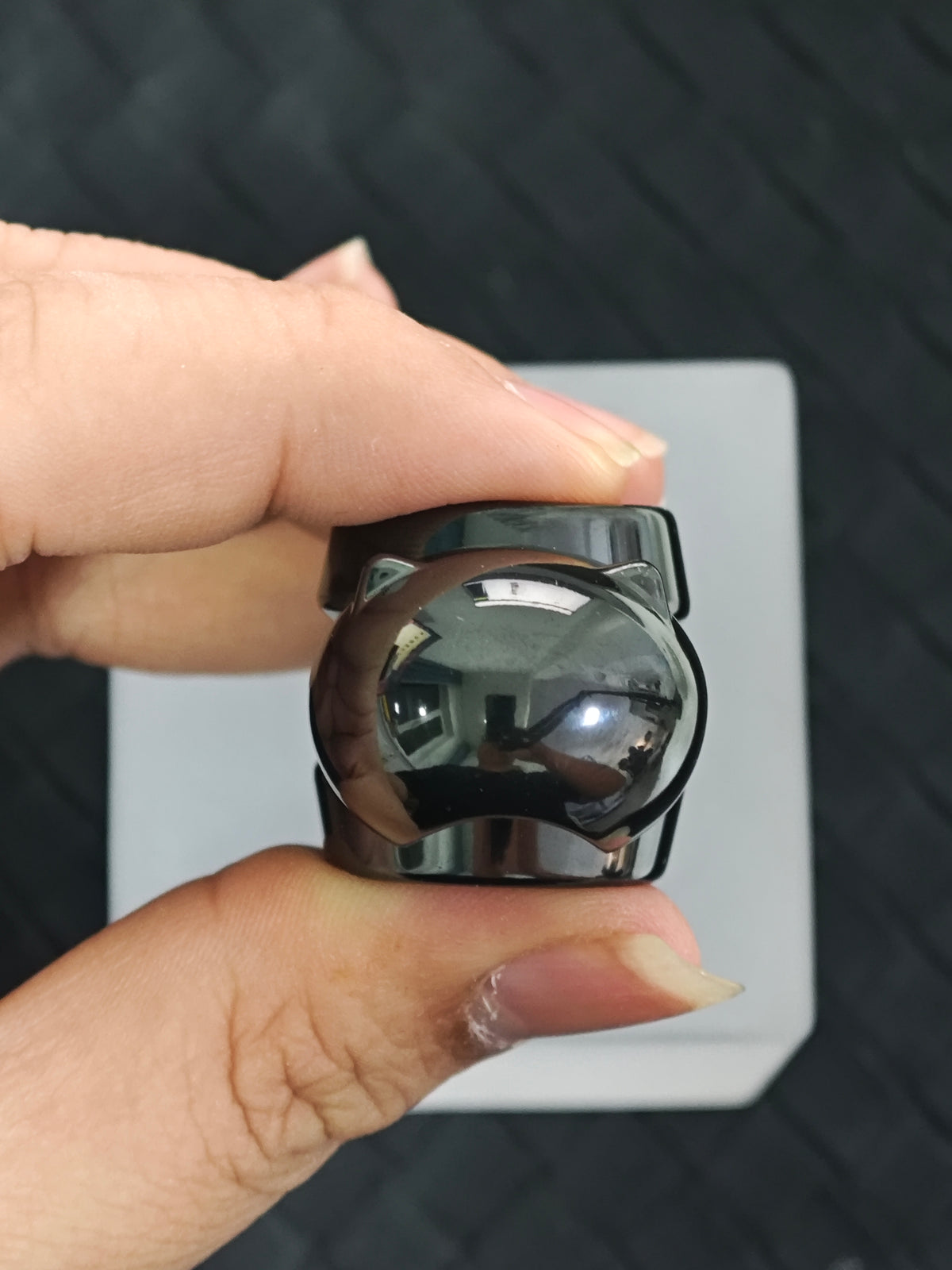 Kitty Zirconium Polished