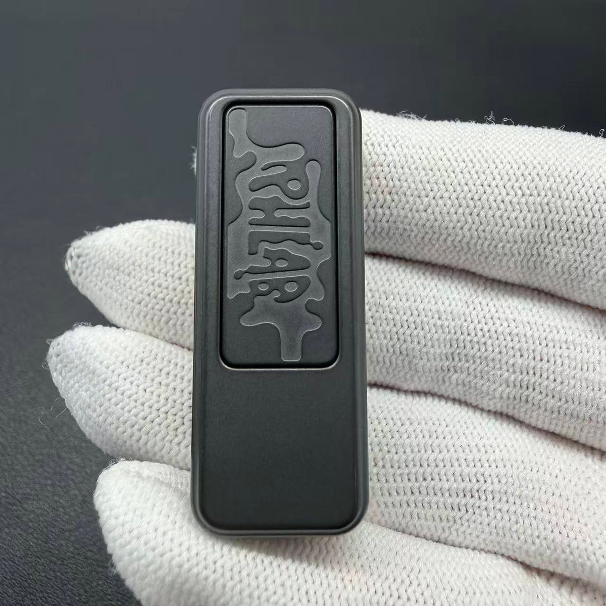 Yaozai Zirconium