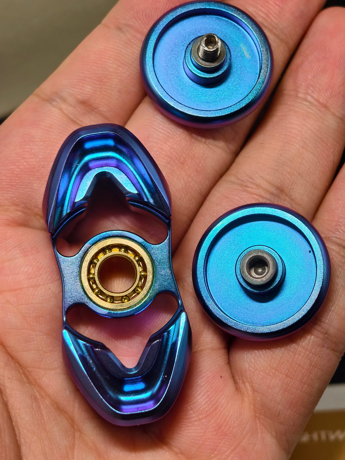 Pan Yixian Zirconium