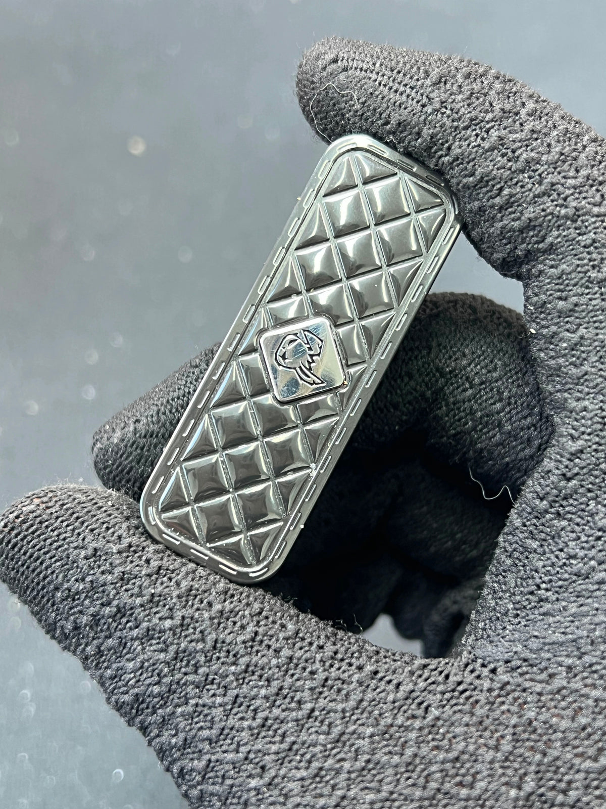 Feng Ling Zirconium Polished
