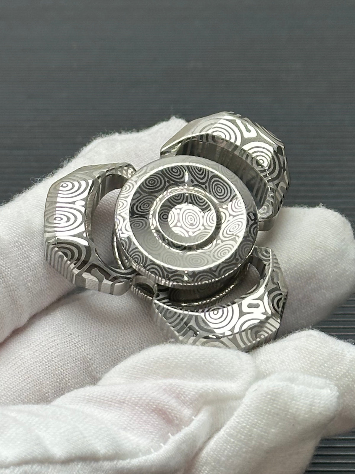 Whisper Duo Damasteel