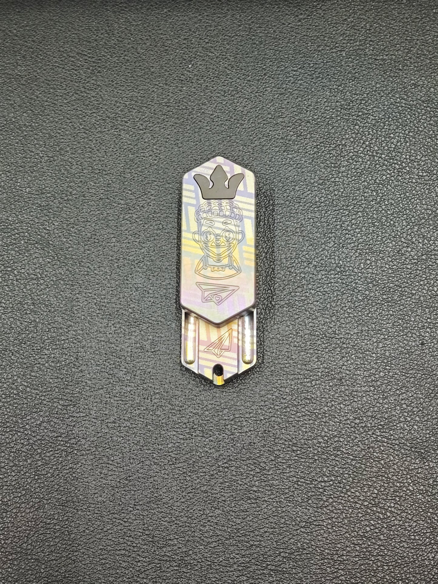 Plane Titanium