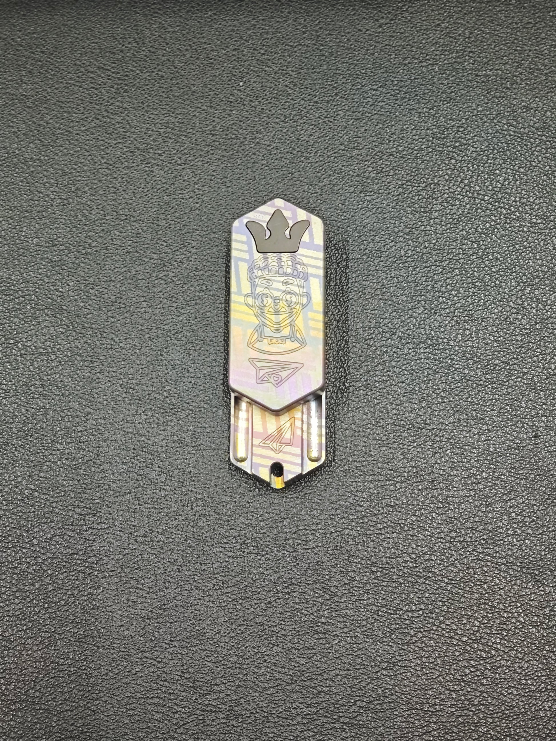 Plane Titanium
