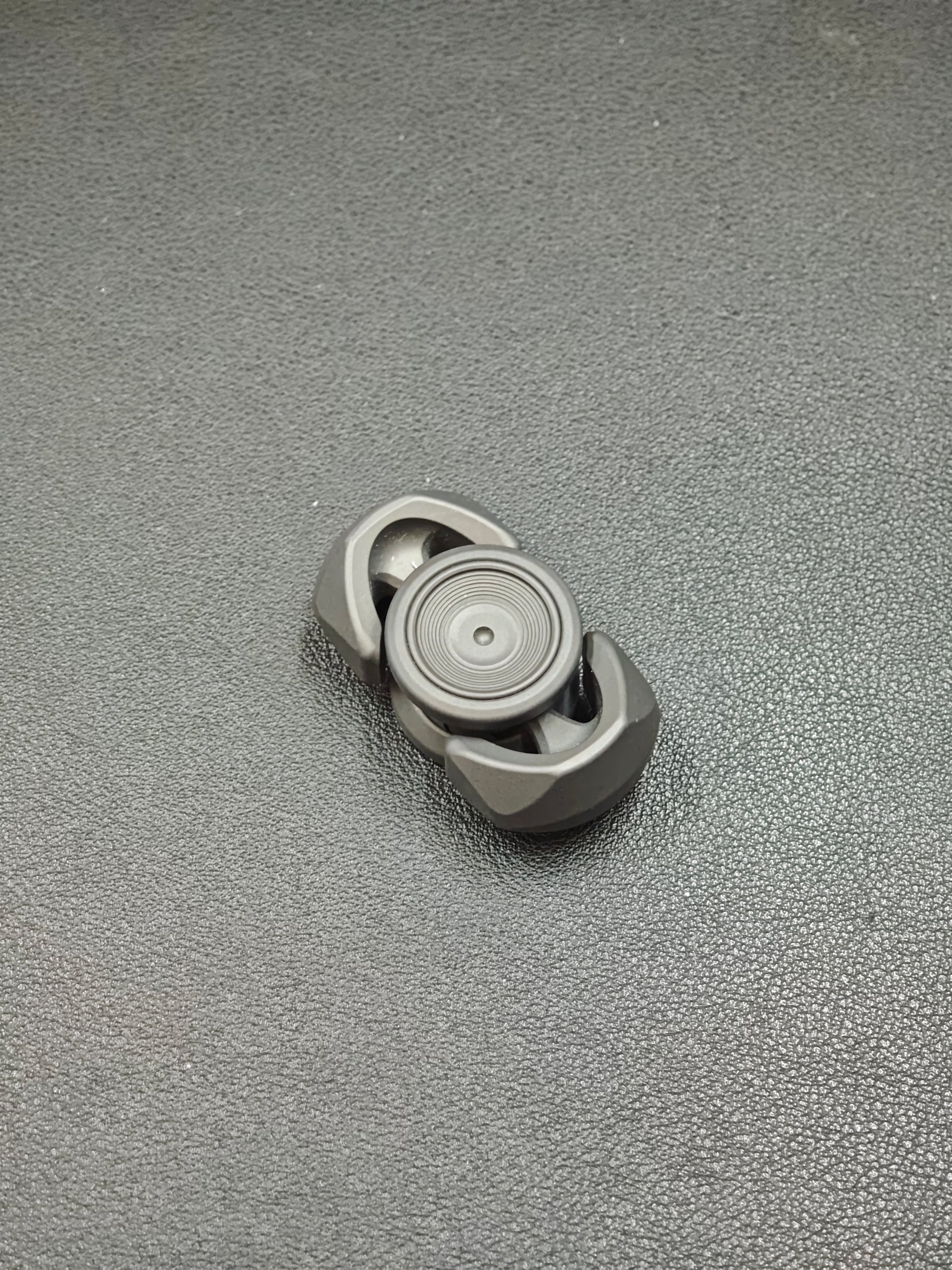 Libra Zirconium