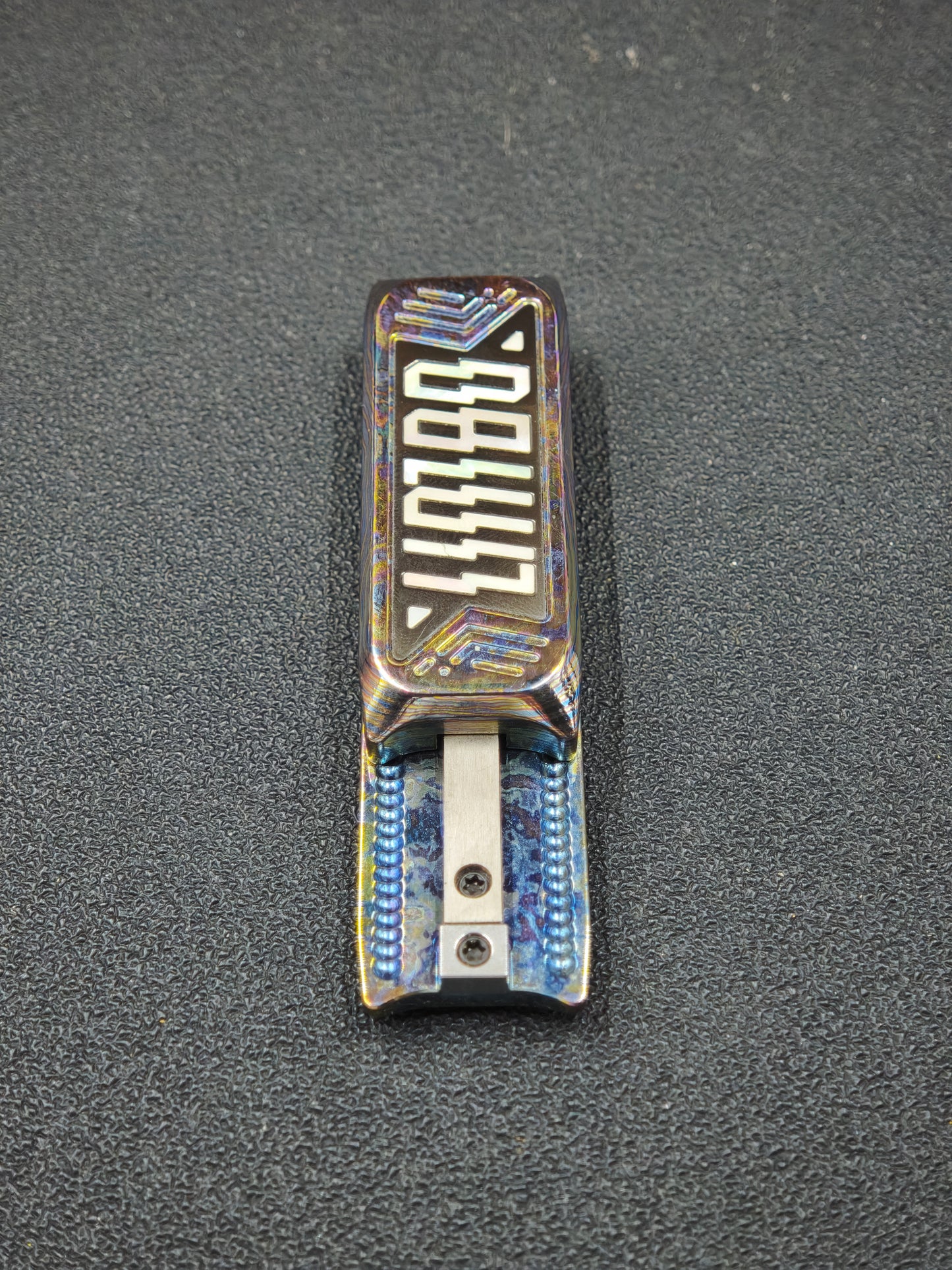 LIMBO Mokuti Titanium