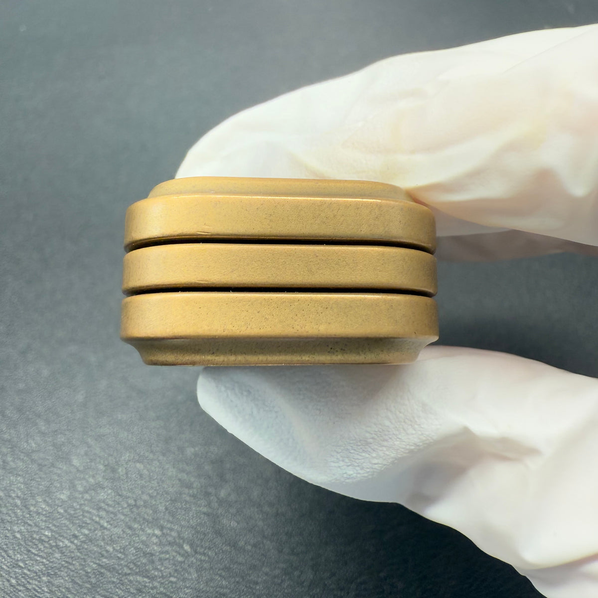 Magnet Feel Brass Limited 50
