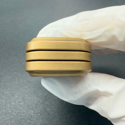 Magnet Feel Brass Limited 50