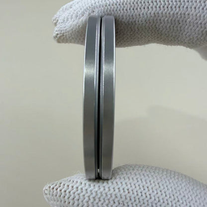 Showdown Mechanical Track Stainless Steel