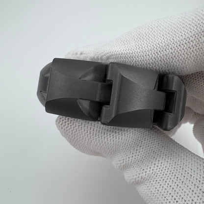 Eight Armor Initial Link Zirconium