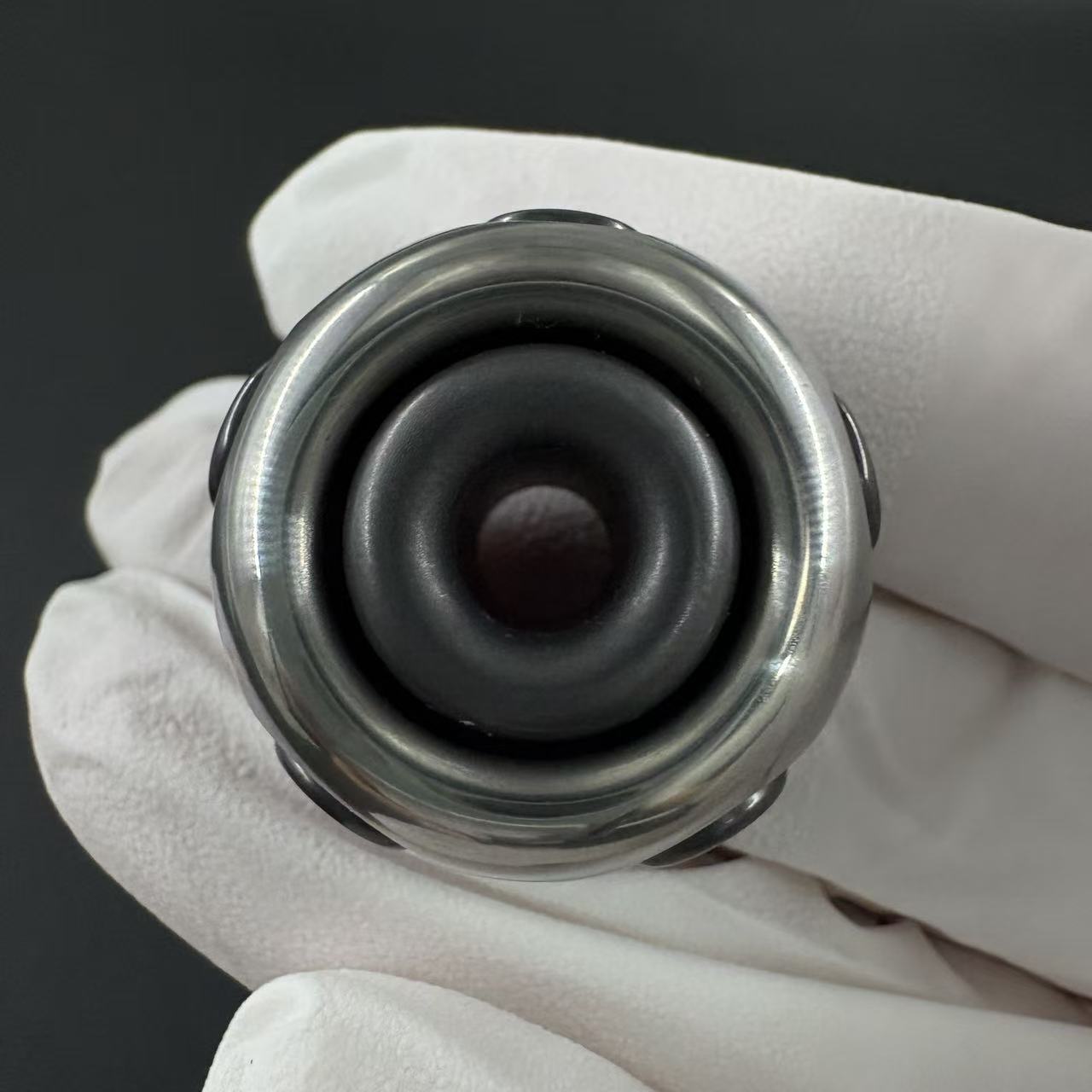 Noiz Stainless Steel