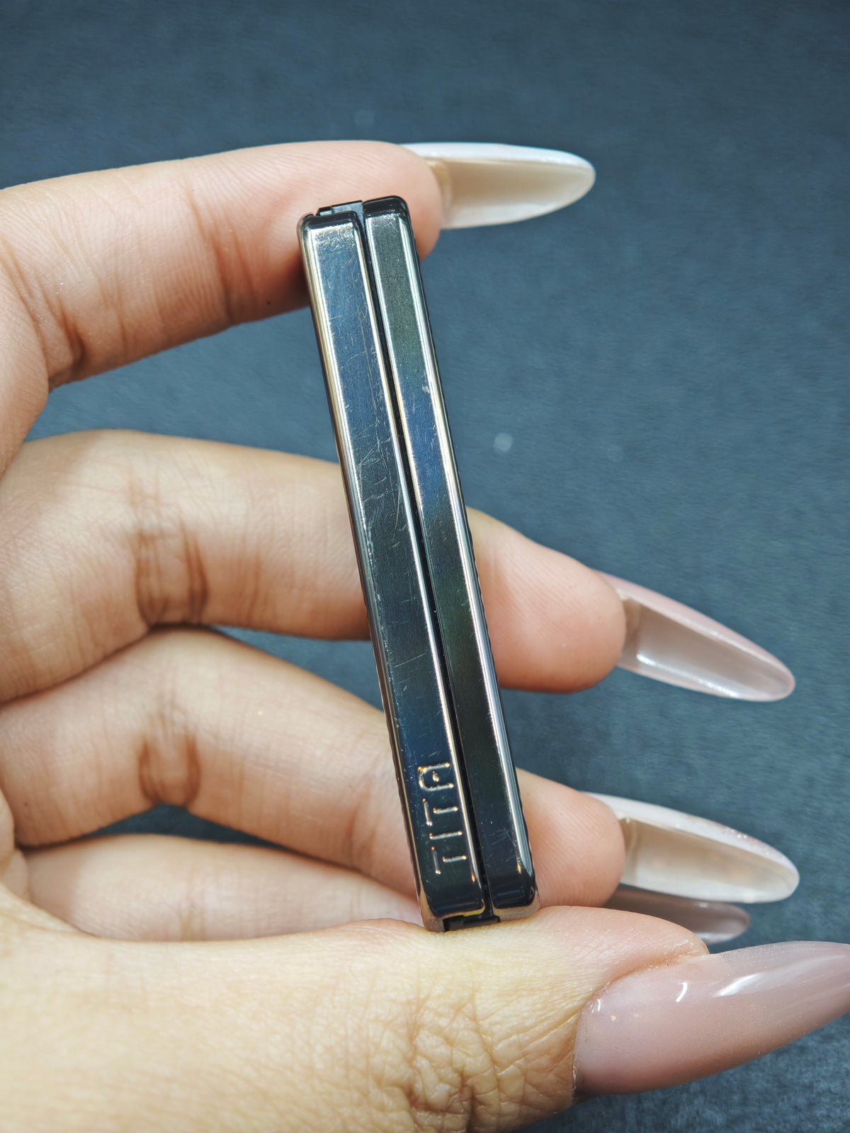 Tita Zirconium Oil Slick