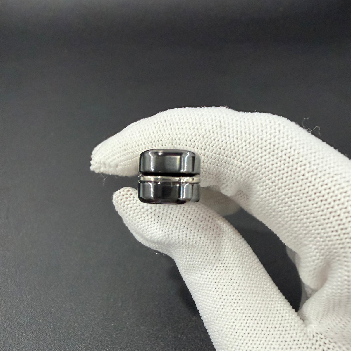 Snake Zirconium