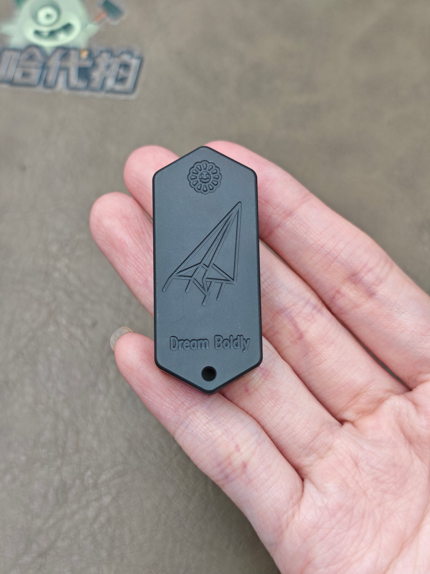 Plane Zirconium