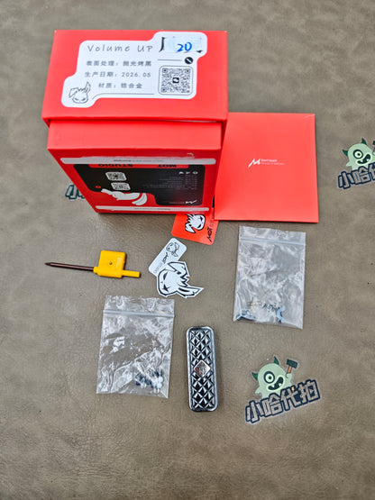 Feng Ling Zirconium Polished