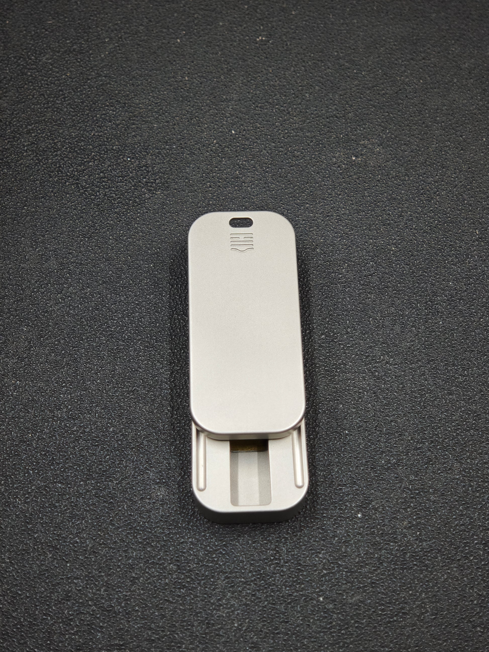 Wuji Slider Stainless Steel