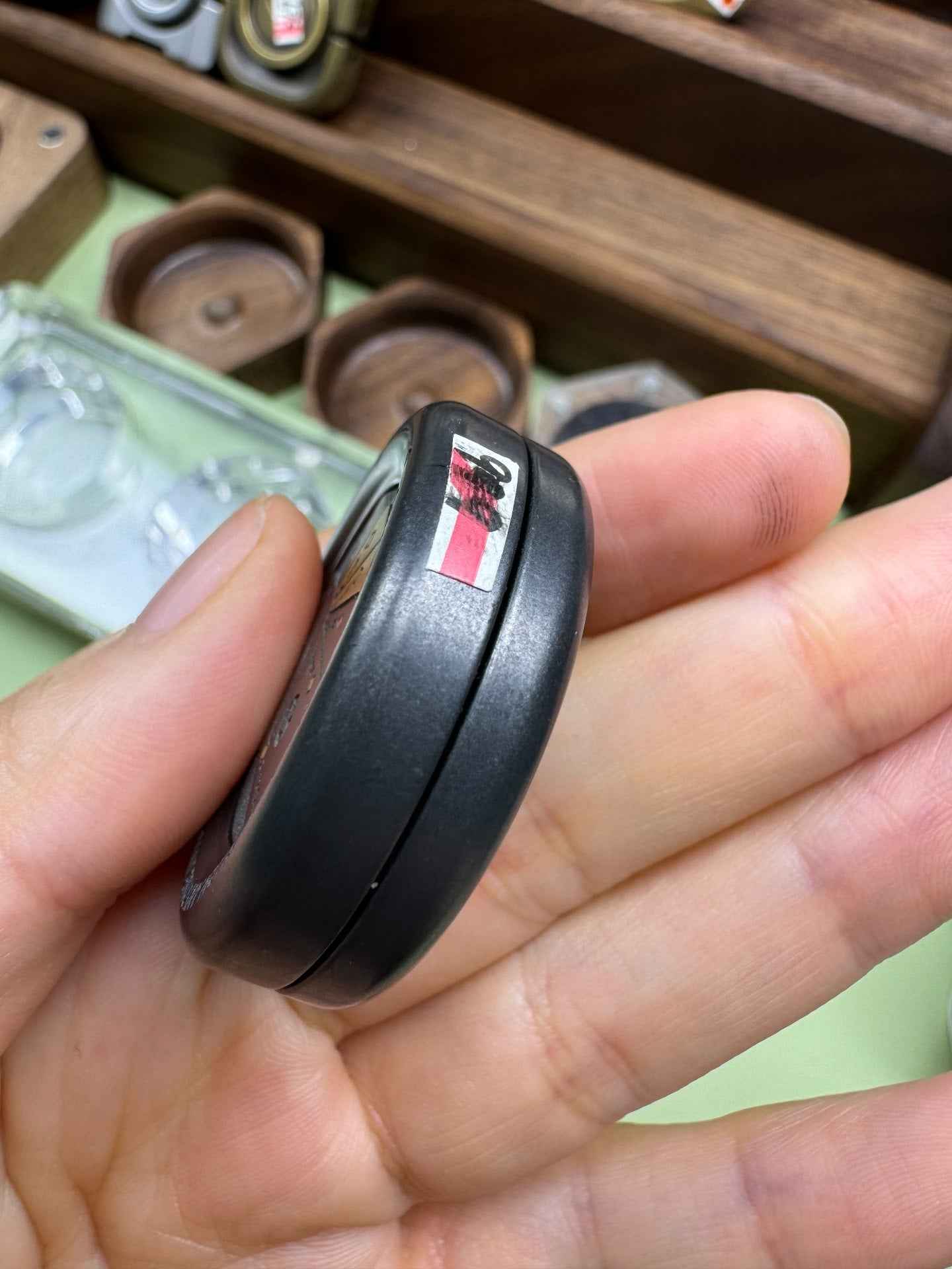 Milk Cap Zirconium