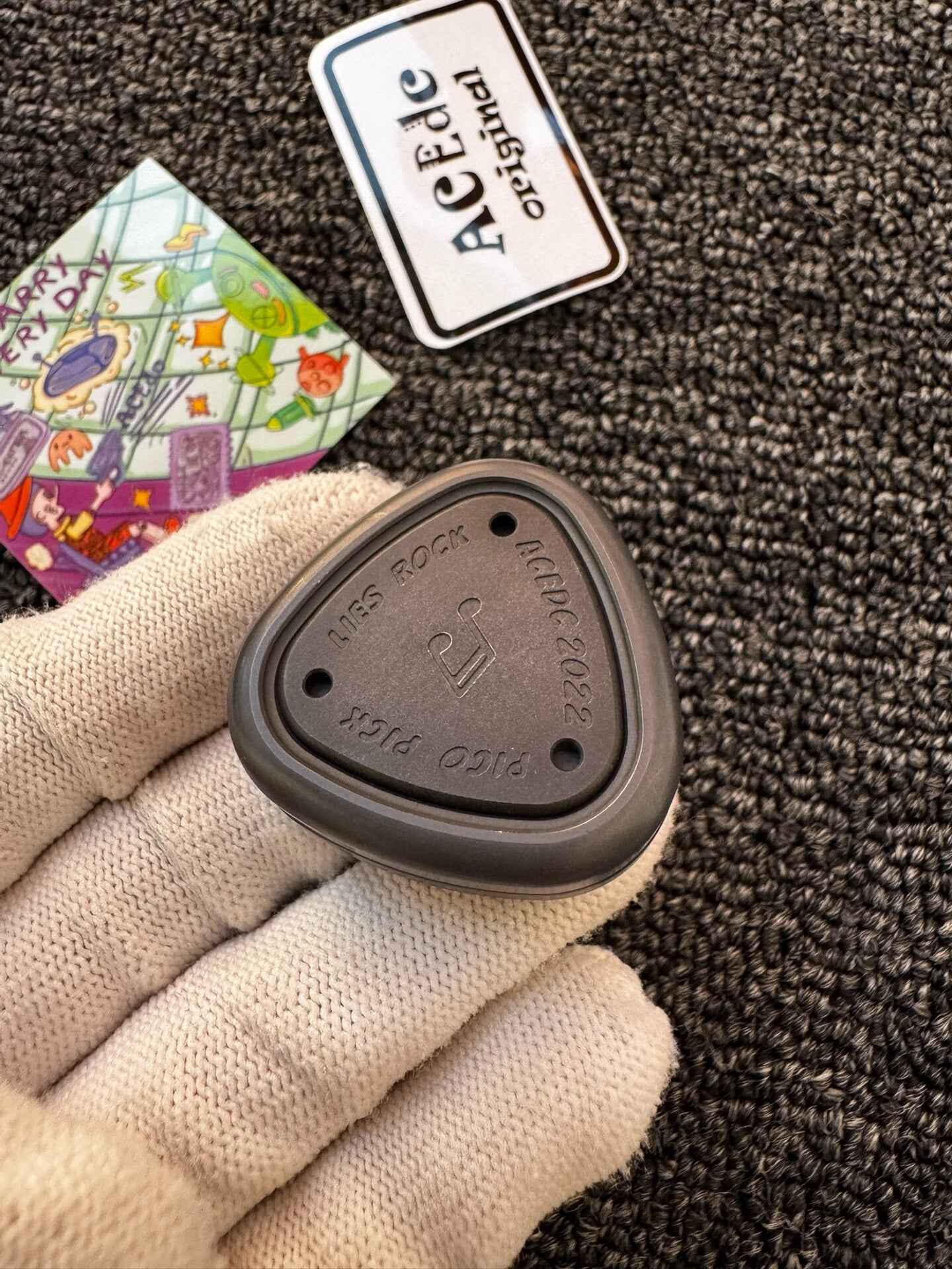PICO PICK, Zirconium
