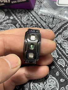 Shadow Raider, Zirconium