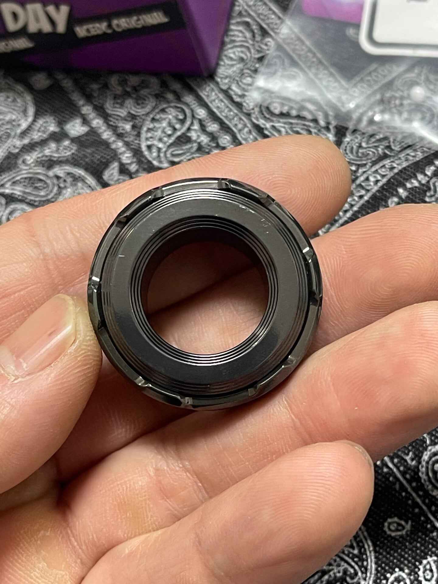 Shadow Raider, Zirconium