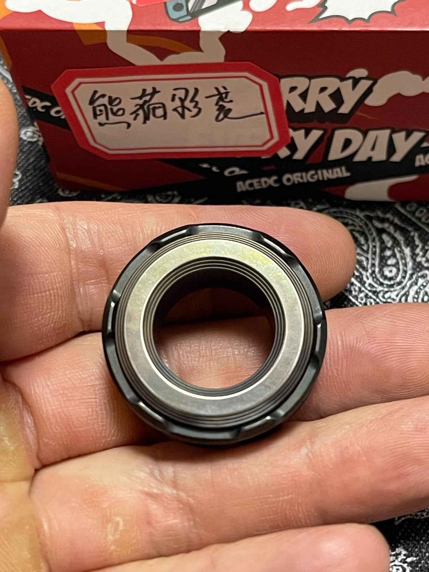 Shadow Raider Titanium