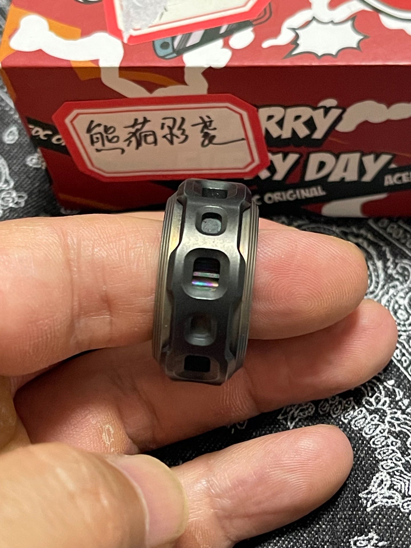 Shadow Raider Titanium