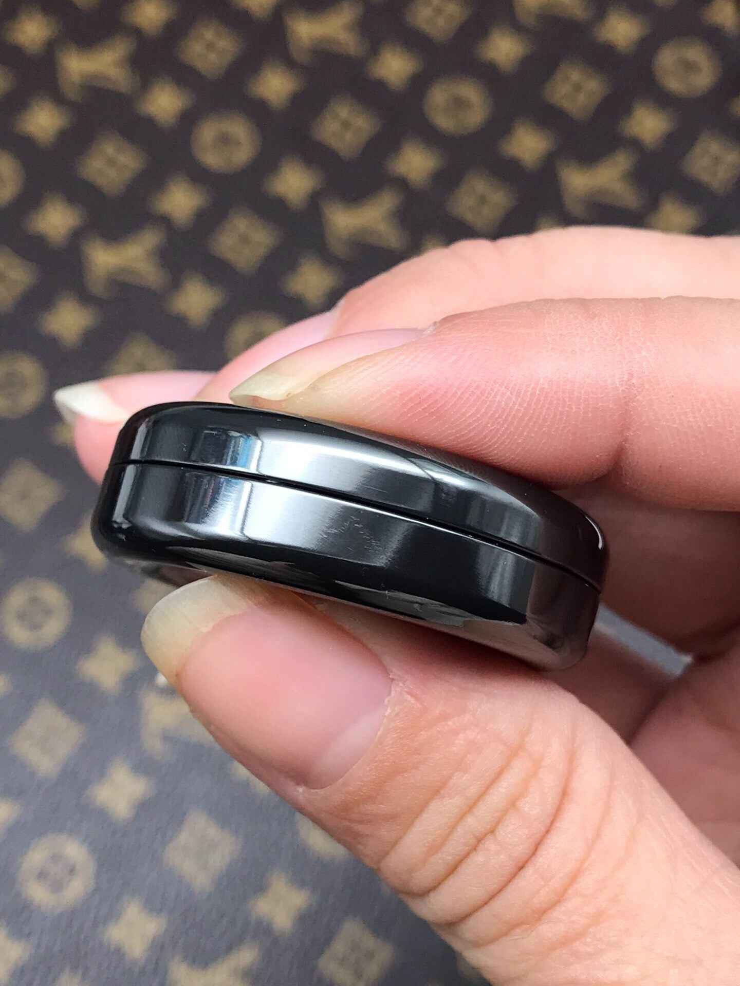 Milk Cap Zirconium