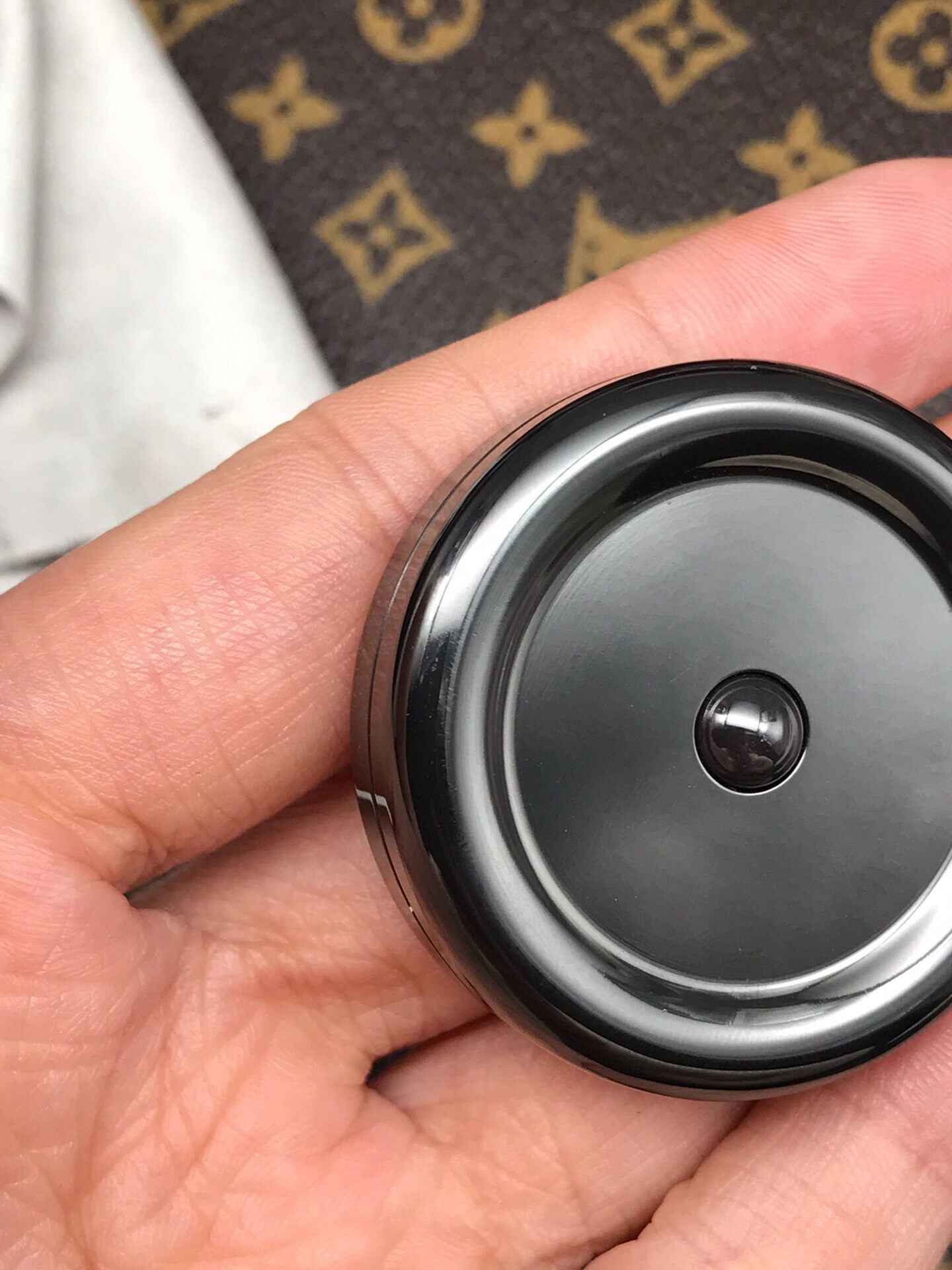 Milk Cap Zirconium