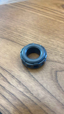 Mechanical Ring Zirconium
