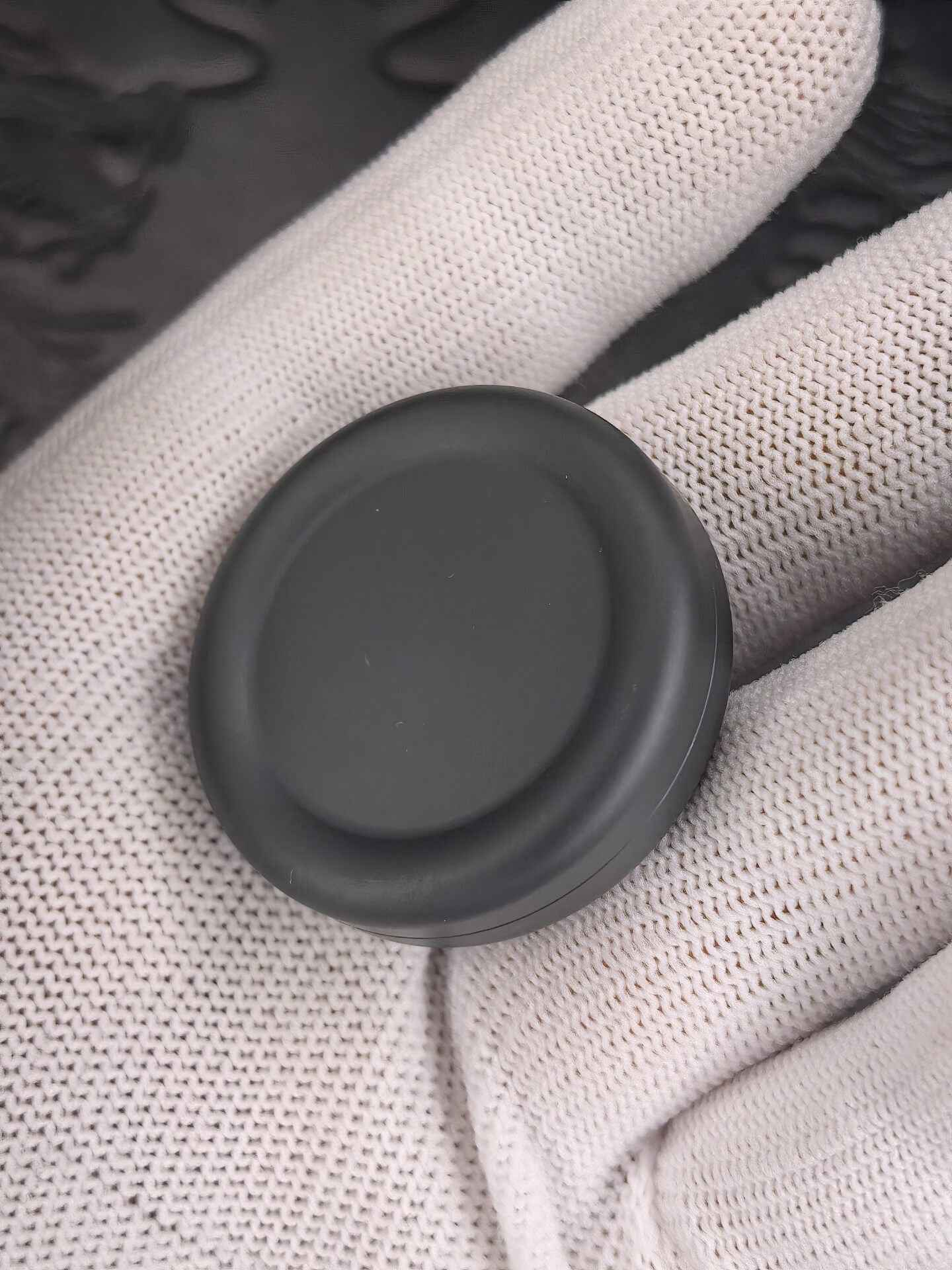 Milk Cap Mini Zirconium