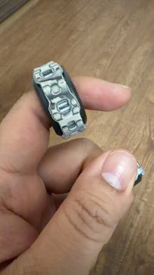 Shadow Raider Ratchet Carbon Quartz