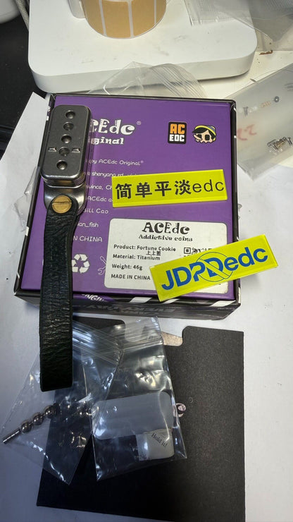 Fortune Cookie Titanium