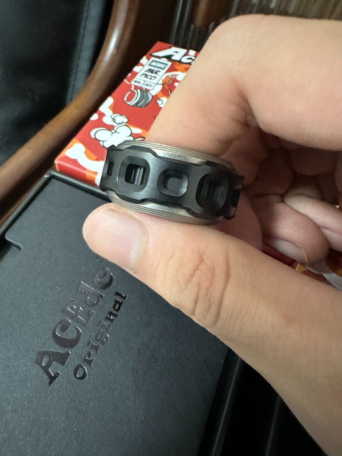 Milk Cap Titanium