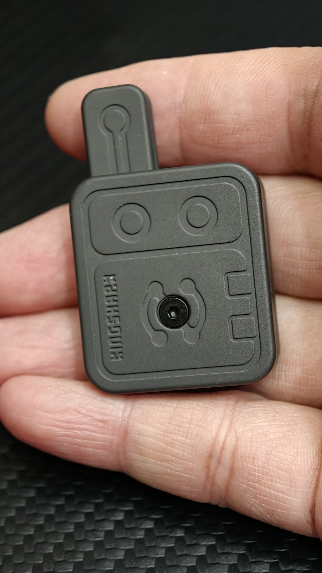 Rabbot Zirconium