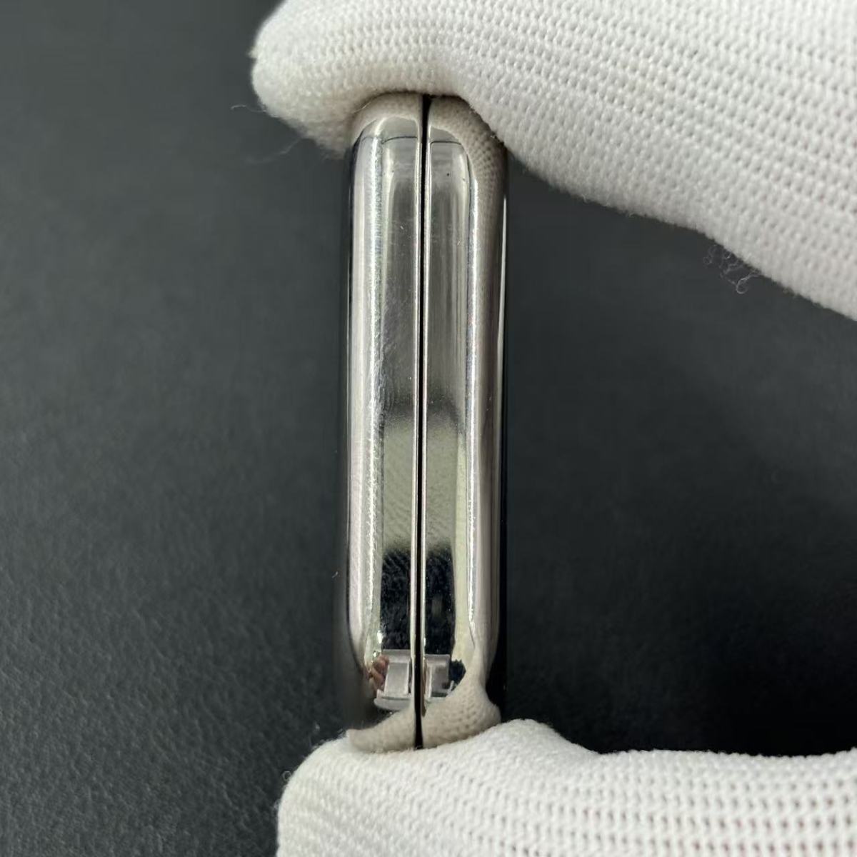 Floating Cloud Titanium Polished